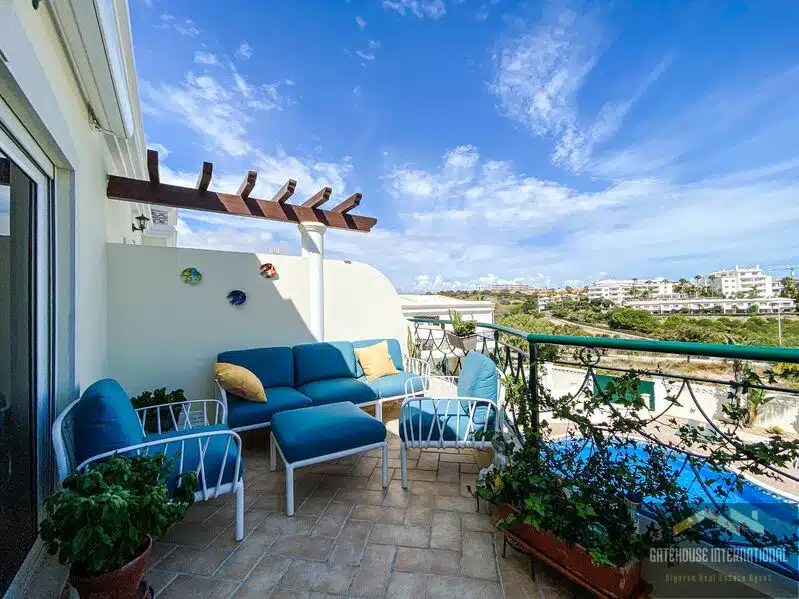 2 Bed Apartment With Pool Near Porto do Mos Beach Lagos Algarve