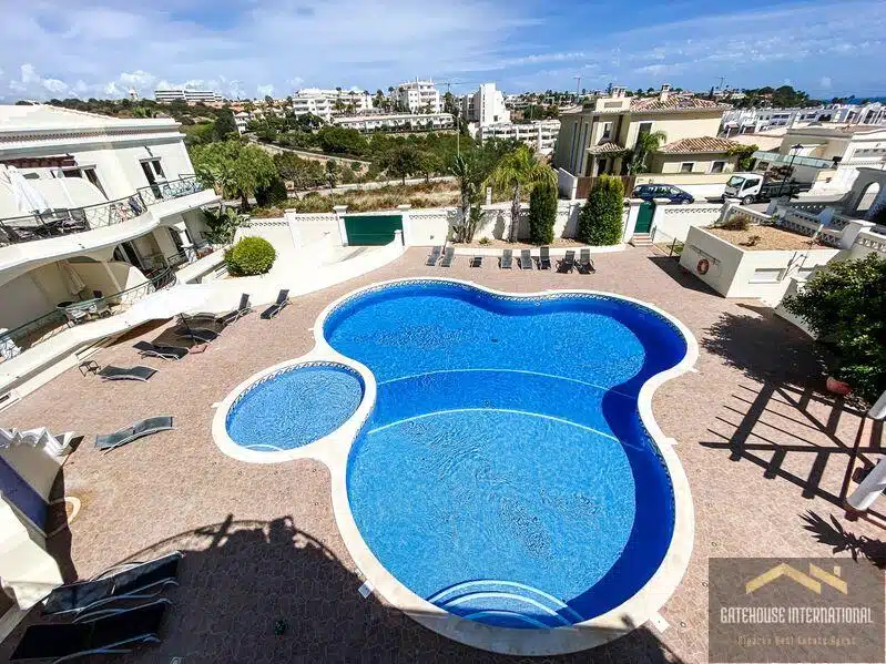 2 Bed Apartment With Pool Near Porto do Mos Beach Lagos Algarve09