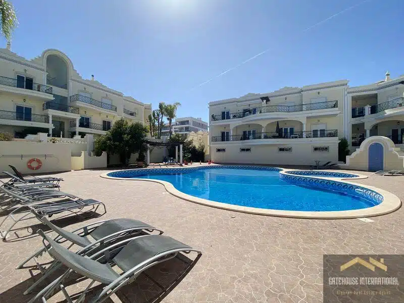 2 Bed Apartment With Pool Near Porto do Mos Beach Lagos Algarve78