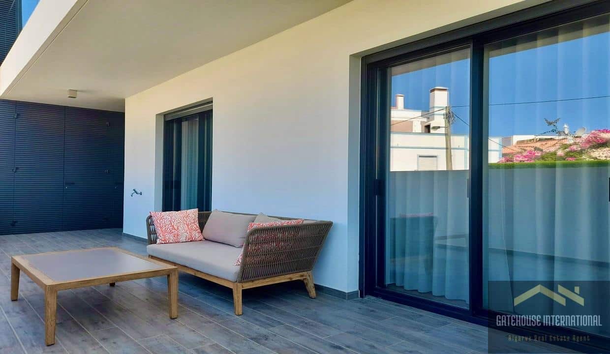 2 Bed Luxury Beach Apartment In Cabanas de Tavira Algarve 4
