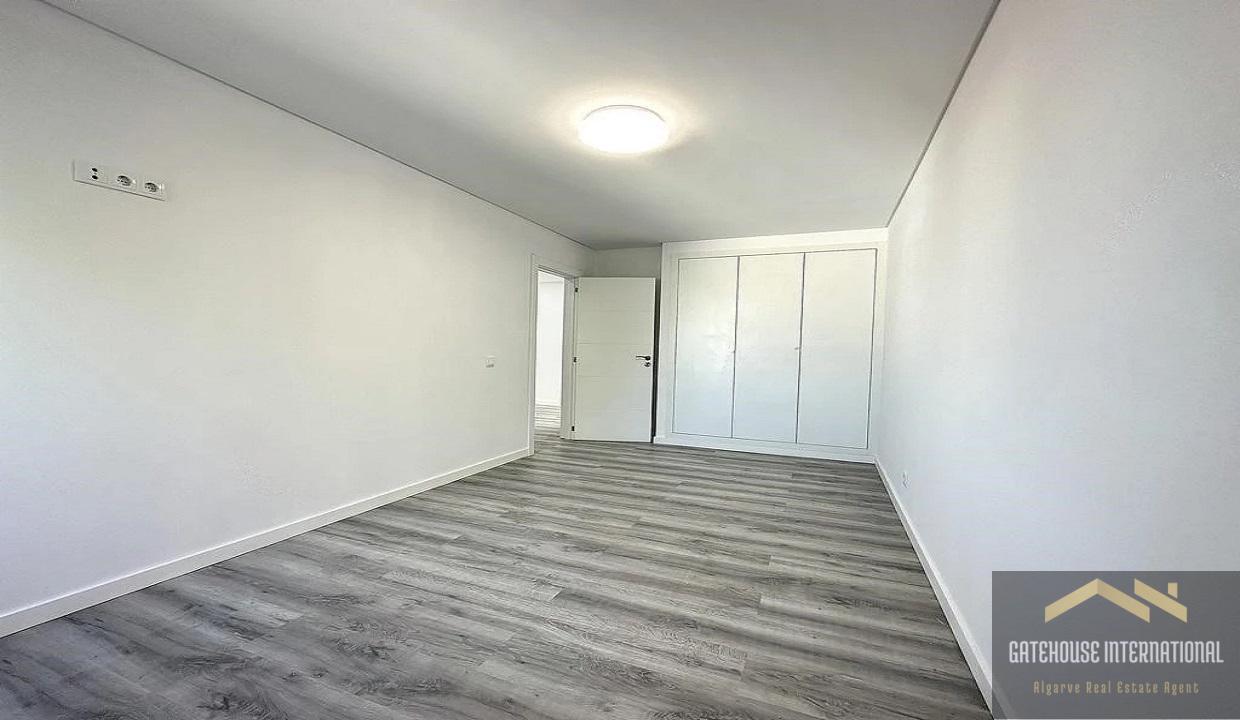 2 Bed Renovated Apartment In Parchal Ferragudo Algarve5