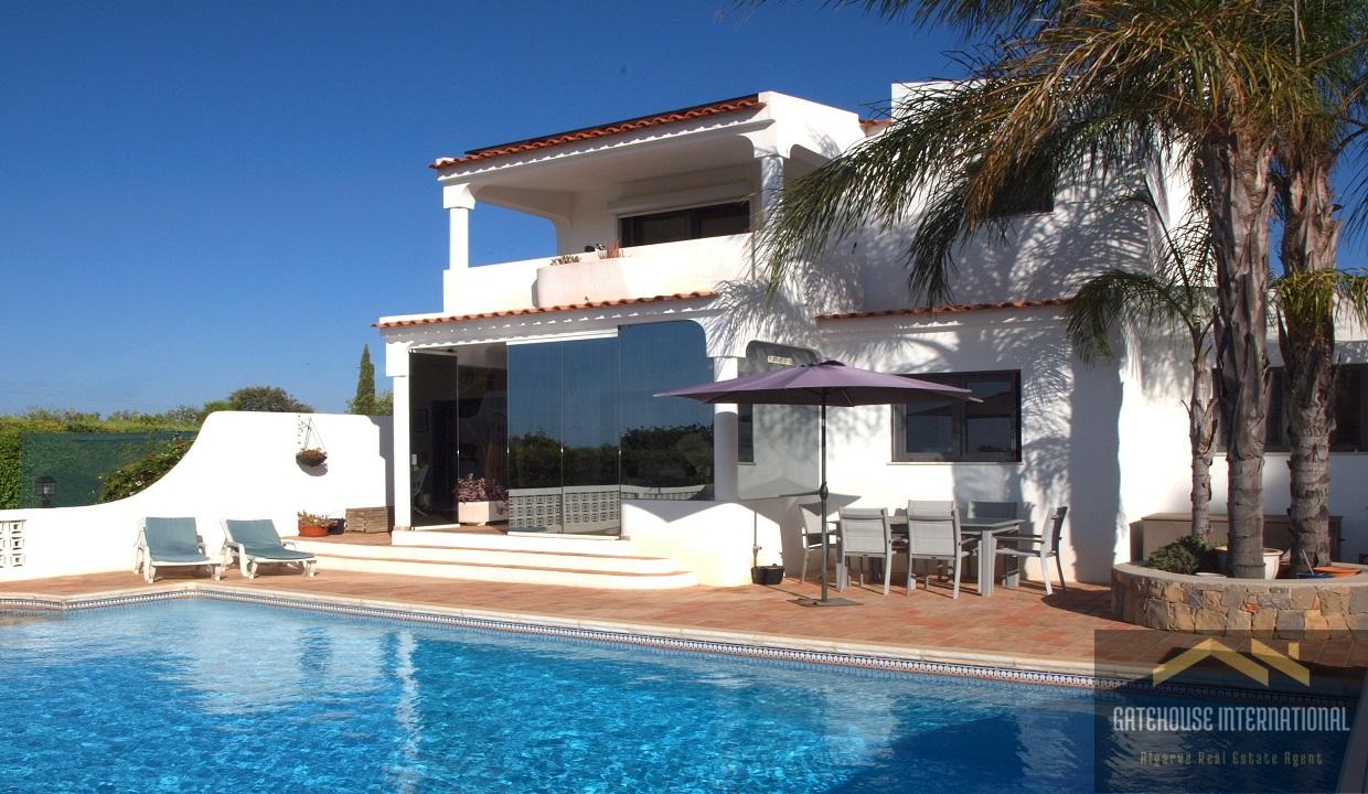 3 Bed With Views In Estoi Algarve For Sale is a detached property
