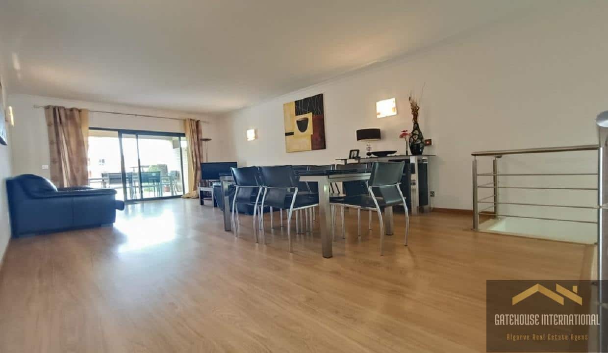 4 Bed Apartment In Terraços do Pinhal Vilamoura Algarve 1