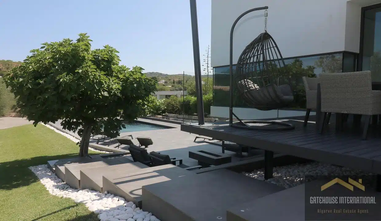 4 Bed Contemporary Plus Annex Villa In Estoi Algarve For Sale 34