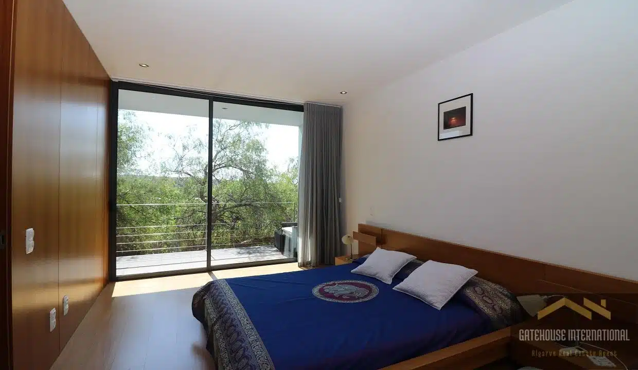 4 Bed Contemporary Plus Annex Villa In Estoi Algarve For Sale 9