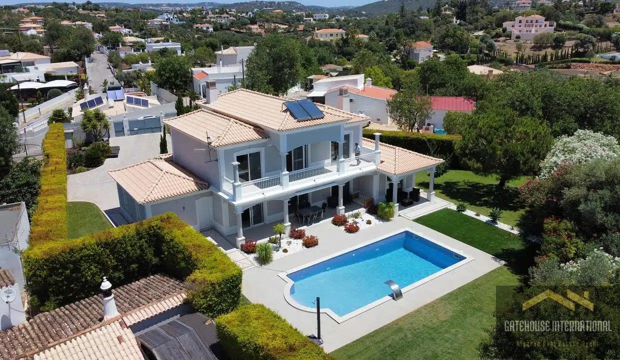 4 Bed Villa For Sale In Vale Formoso Almancil Algarve 3