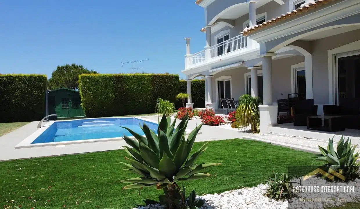 4 Bed Villa For Sale In Vale Formoso Almancil Algarve 4