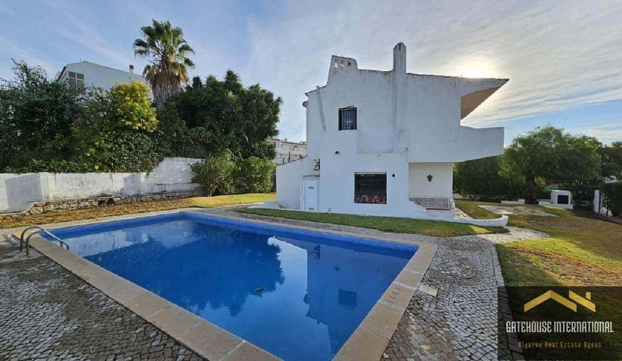 4 Bed Villa In Albufeira Algarve For Sale 0
