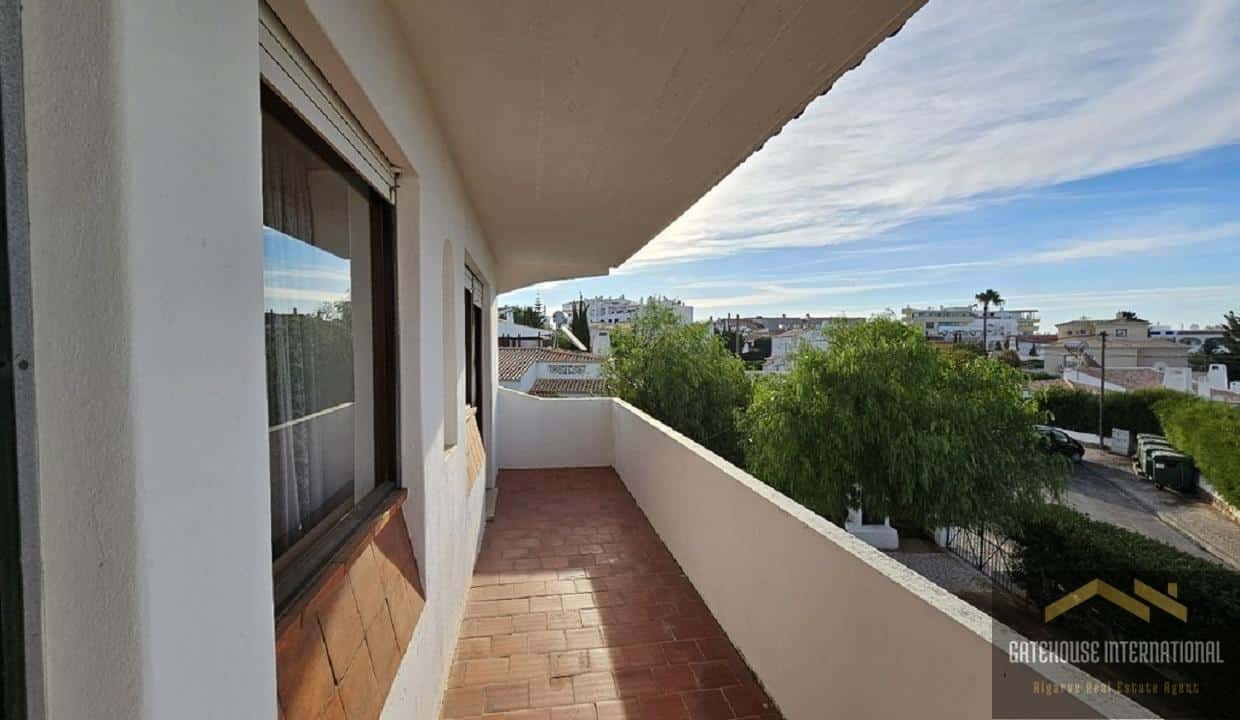 4 Bed Villa In Albufeira Algarve For Sale 5