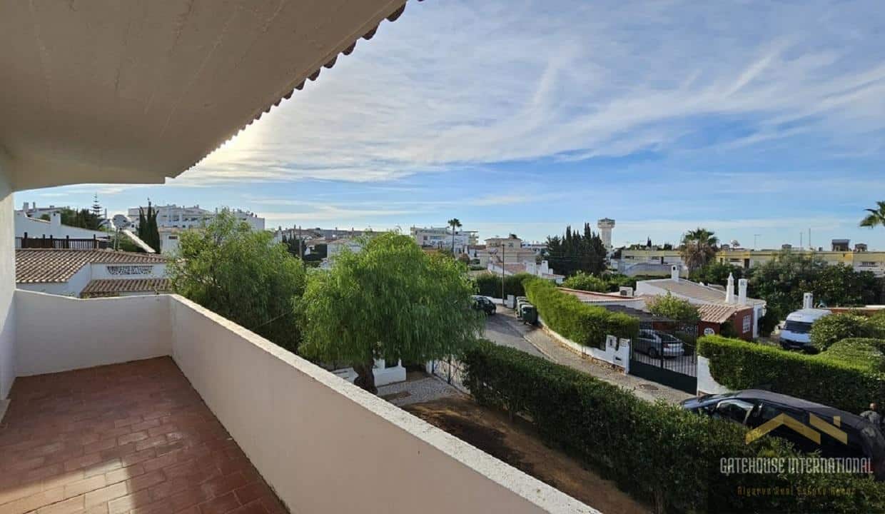 4 Bed Villa In Albufeira Algarve For Sale 65