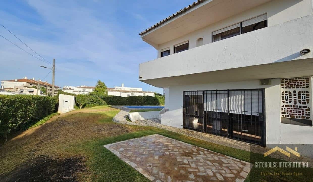 4 Bed Villa In Albufeira Algarve For Sale 9