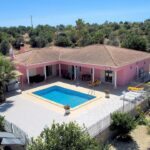 4 Bed Villa Plus 2 Bed Guest Annexe Near Silves Central Algarve 1