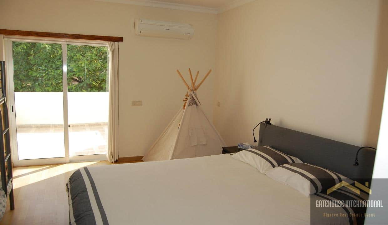 4 Bed Villa With A 6,000m2 Plot In Carvoeiro Algarve '0