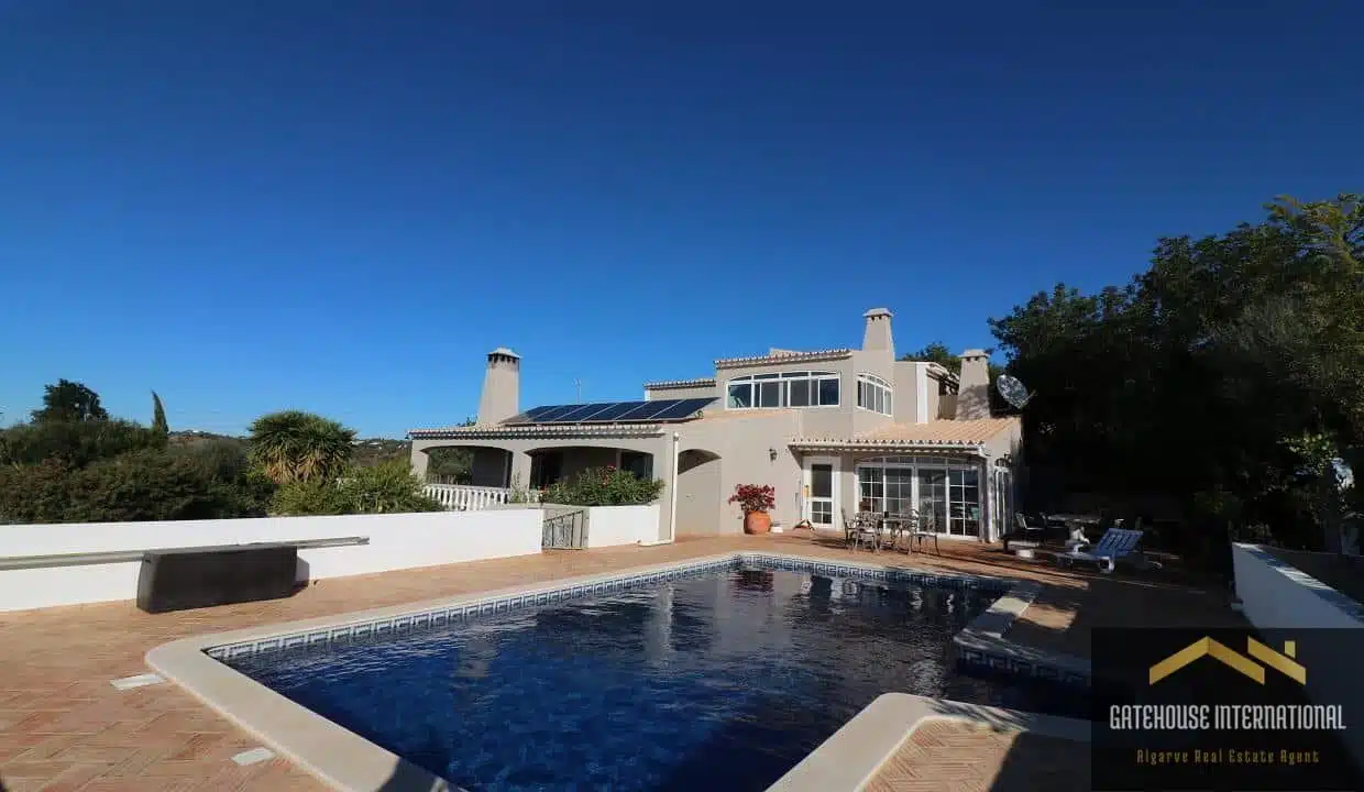 4 Bed Villa With Heated Pool In Sao Bras de Alportel Algarve 2