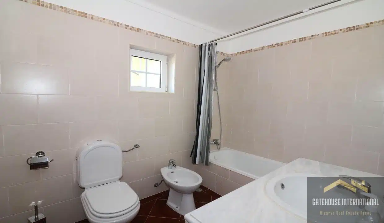 4 Bed Villa With Heated Pool In Sao Bras de Alportel Algarve 87