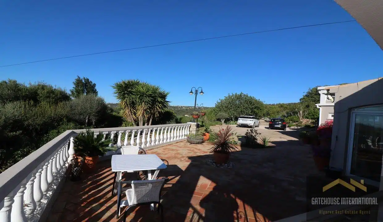 4 Bed Villa With Heated Pool In Sao Bras de Alportel Algarve000