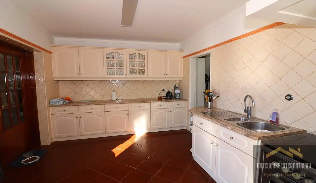 4 Bed Villa With Heated Pool In Sao Bras de Alportel Algarve6555