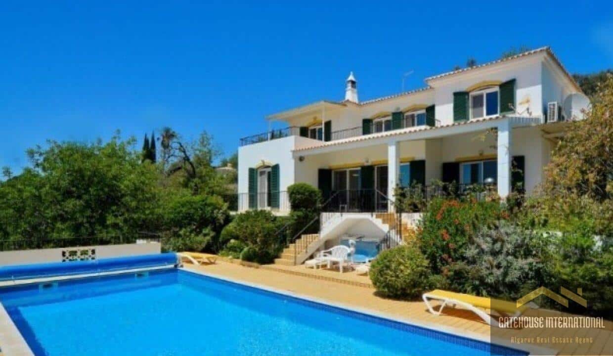 4 Bed Villa With Panoramic Views In Boliqueime Algarve