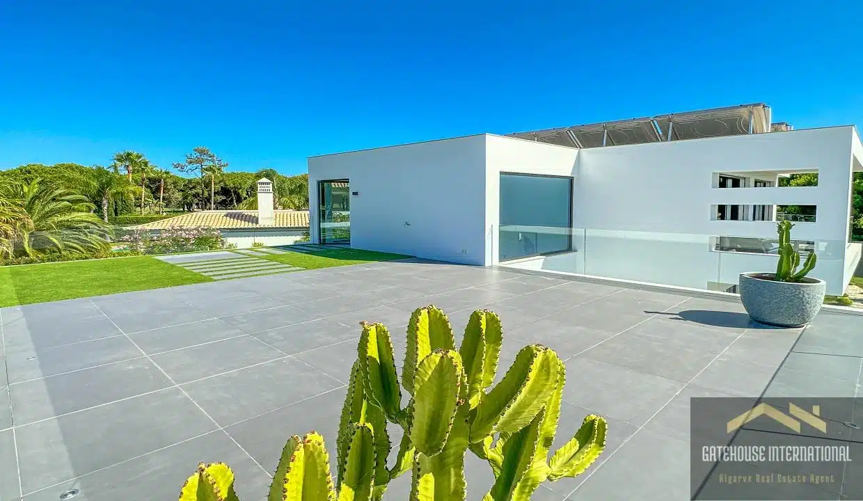 Luxury Golf Front Villa For Sale In Vila Sol Resort Algarve 56