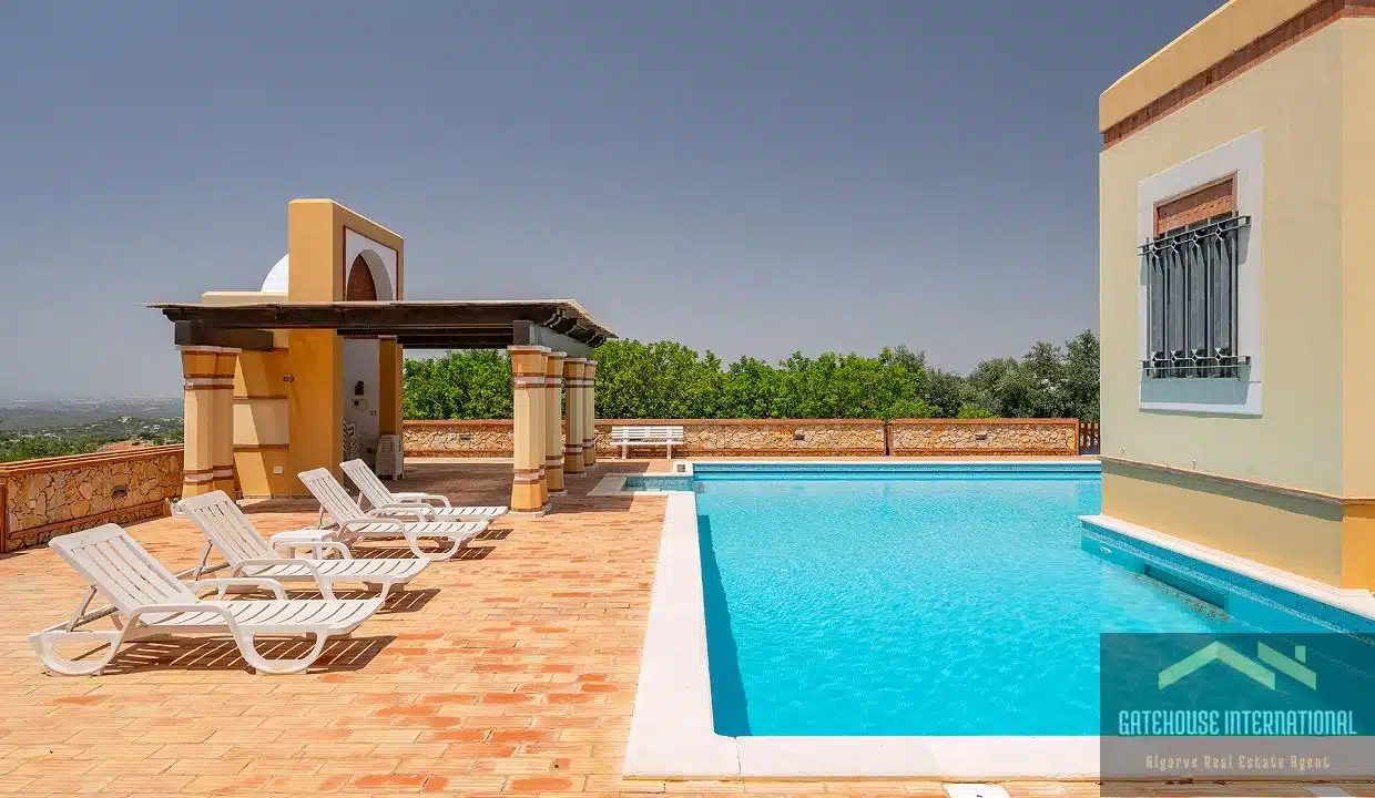 Luxury Unique Villa For Sale In Loule Algarve 11