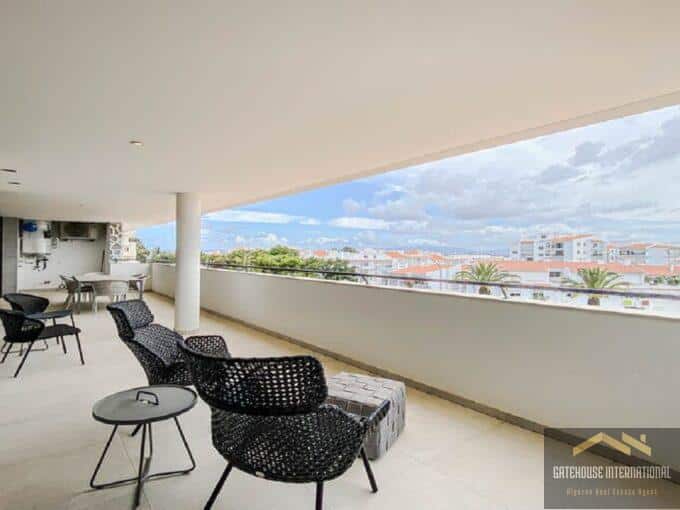 Neue 2-Bett-Wohnung zum Verkauf in Lagos Algarve 0