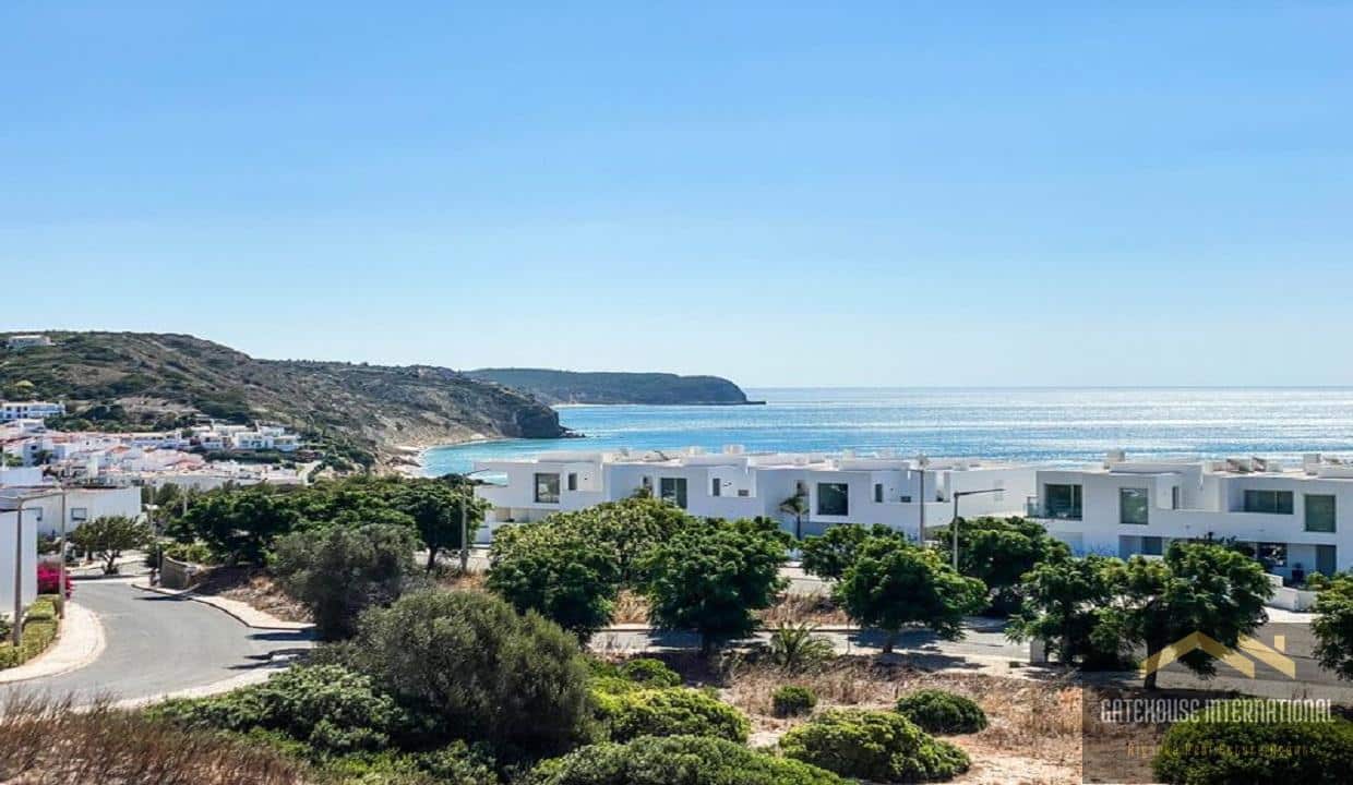 Sea View 3 Bed Townhouse For Sale In Salema Algarve4