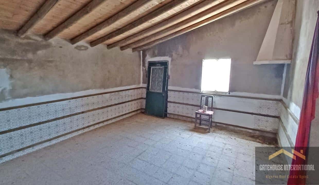 Traditional 2 Bed House In Tavira Algarve7