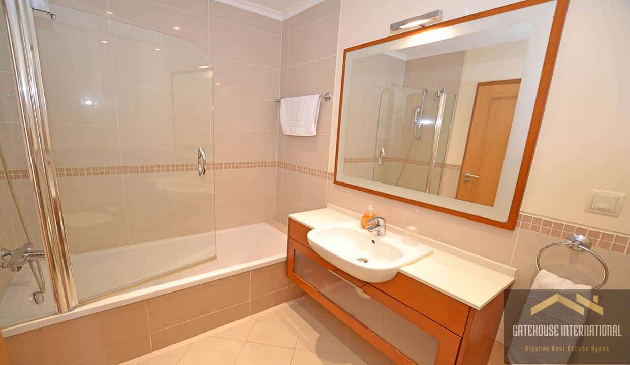 2 Bed Apartment For Sale In Cabanas de Tavira Algarve 2