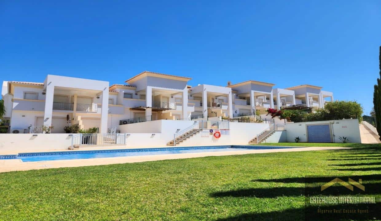 3 Bed Townhouse For Sale In Albufeira Algarve