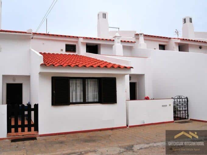 Maison de Ville de 3 Chambres Divisée En 2 Propriétés à Albufeira Algarve65