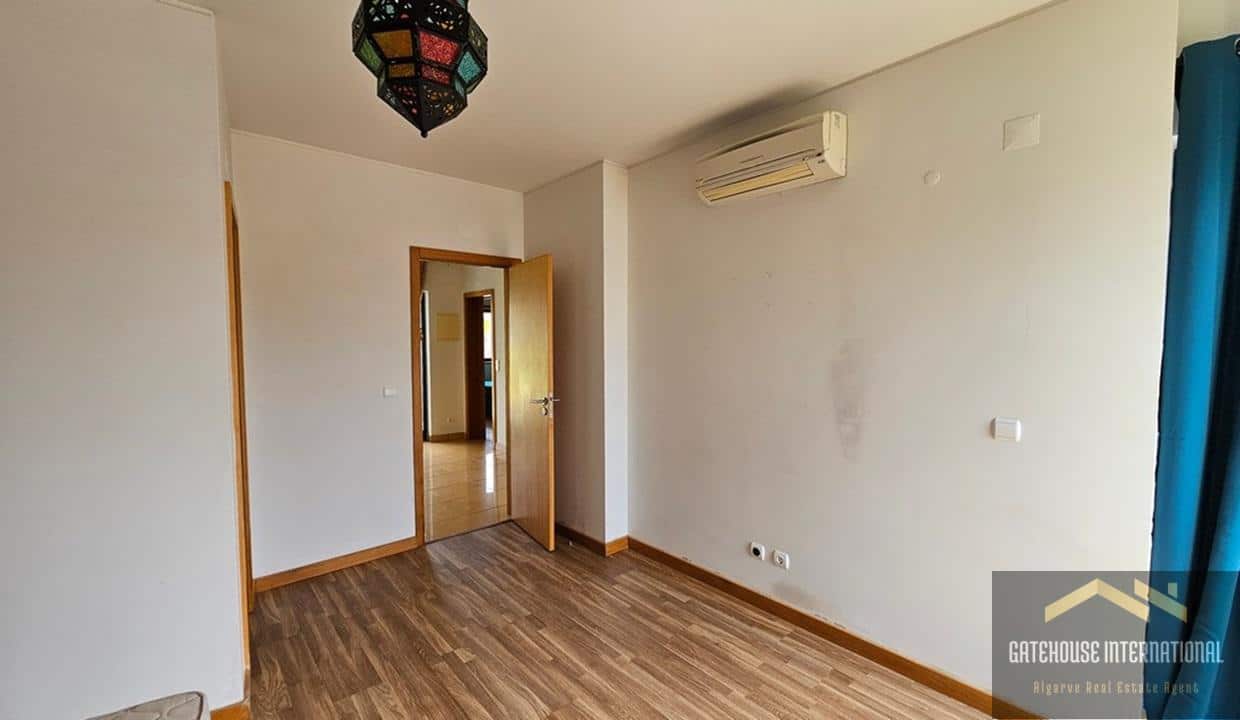 3 Bedroom 3 Bathroom Duplex Apartment In Albufeira Marina00