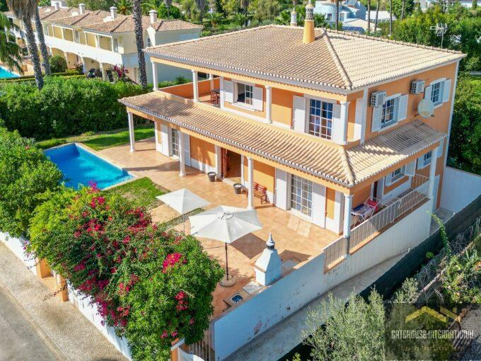 Villa de 4 chambres à vendre à Vale Formoso Almancil Algarve89989