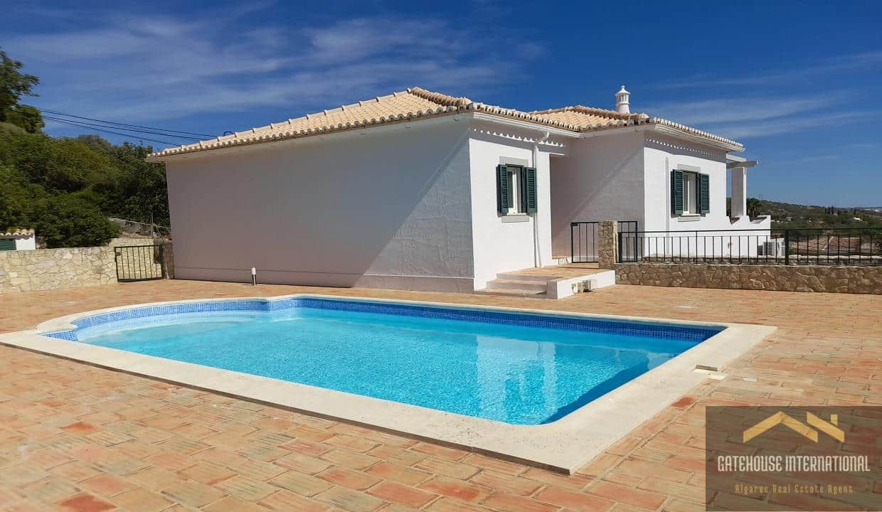 4 Bed Villa With Pool In Parragil Loule Algarve 4