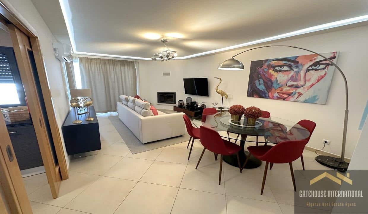 5 Bed Townhouse With 4 Car Garage & Pool In Vilamoura Algarve 5