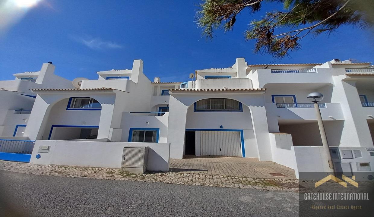 5 Bed Townhouse With Garage Close to Salema Beach West Algarve 88