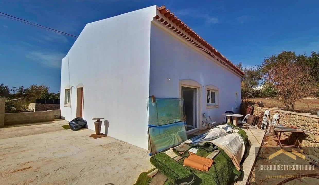 5 Bed Renovated Traditional House In Ferreiras Albufeira Algarve87 transformed
