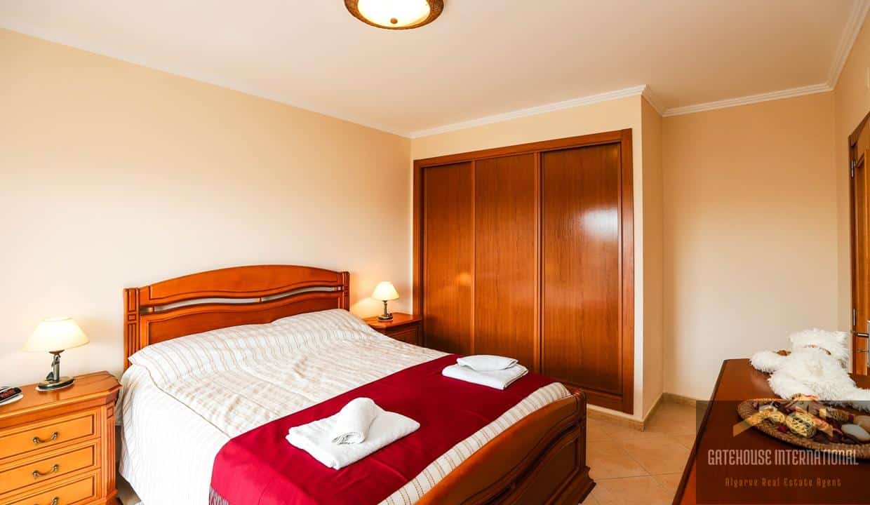 1 Bedroom Apartment With Garage In Praia da Luz Algarve09