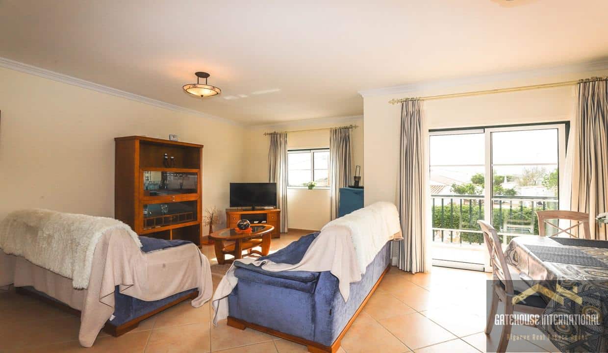 1 Bedroom Apartment With Garage In Praia da Luz Algarve4