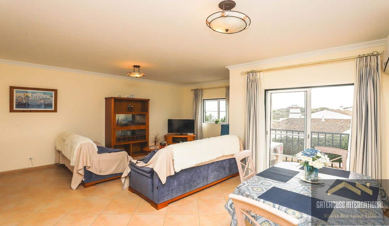 1 Bedroom Apartment With Garage In Praia da Luz Algarve5