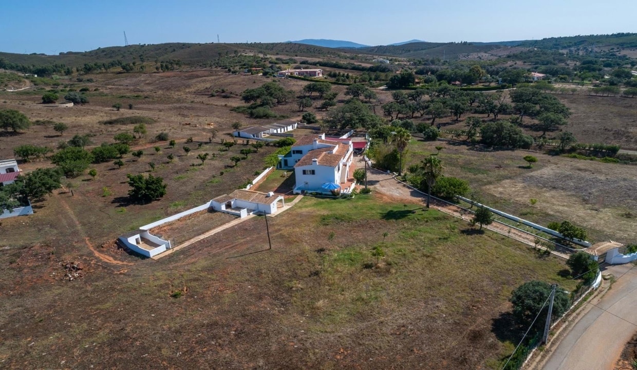 12 Bed Farmhouse With 9.5 Hectares In Lagos West Algarve 09