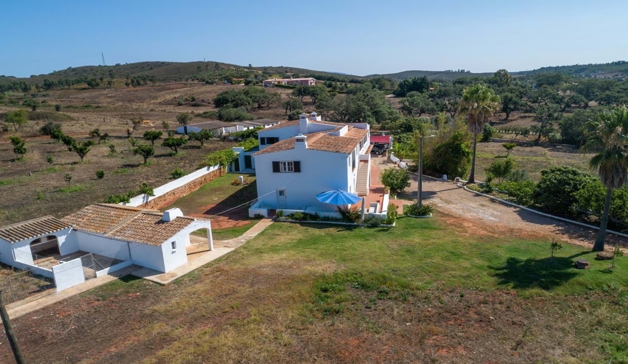 12 Bed Farmhouse With 9.5 Hectares In Lagos West Algarve 90
