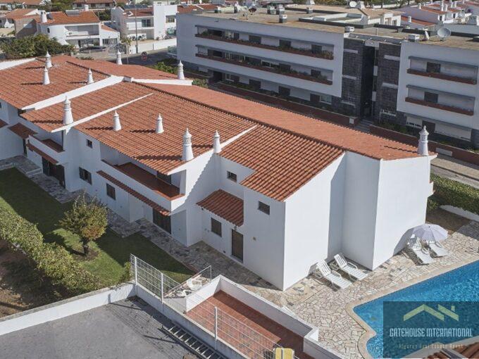 Propiedad De 14 Dormitorios Para Inversión En Alquiler Vacacional En Albufeira Algarve