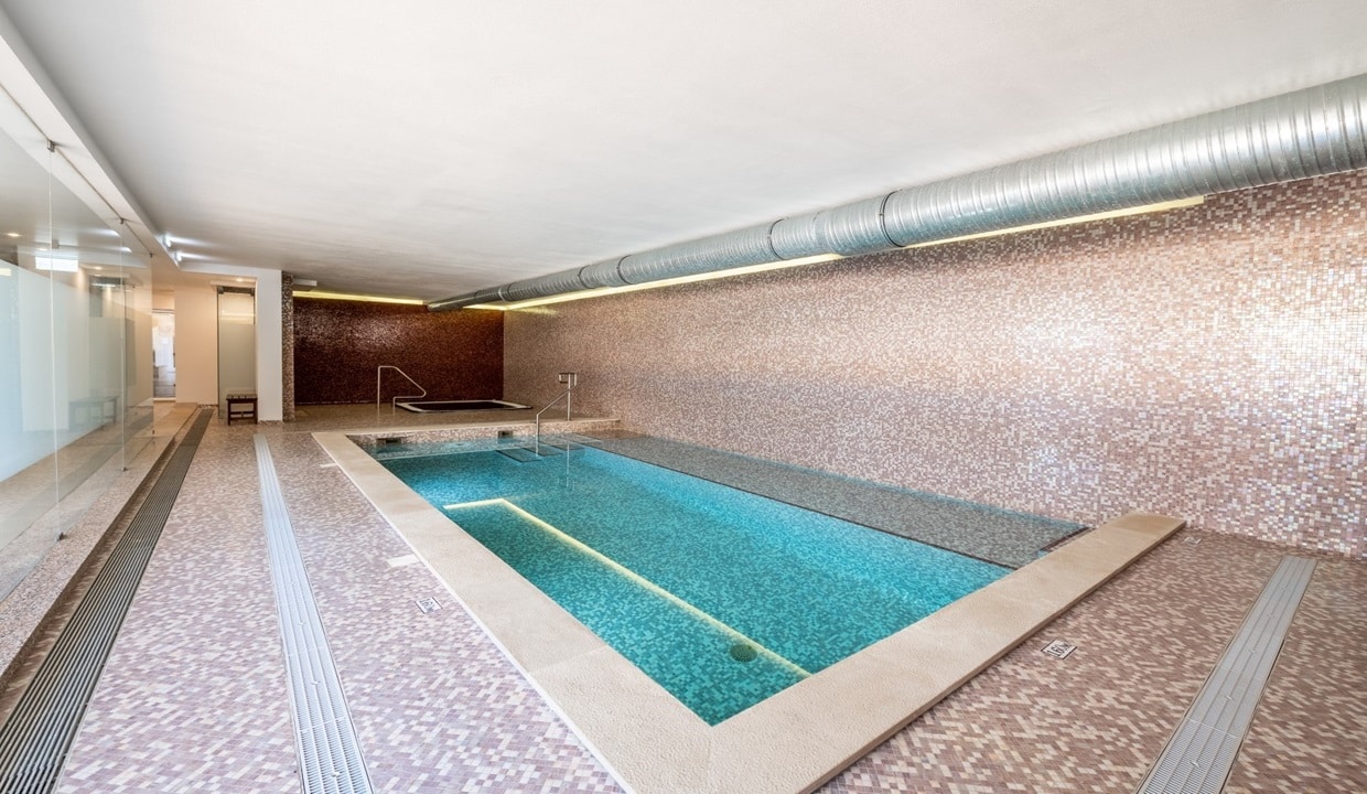 2 Bed 2 Bath Apartment With Own Pool In Praia da Luz Algarve43