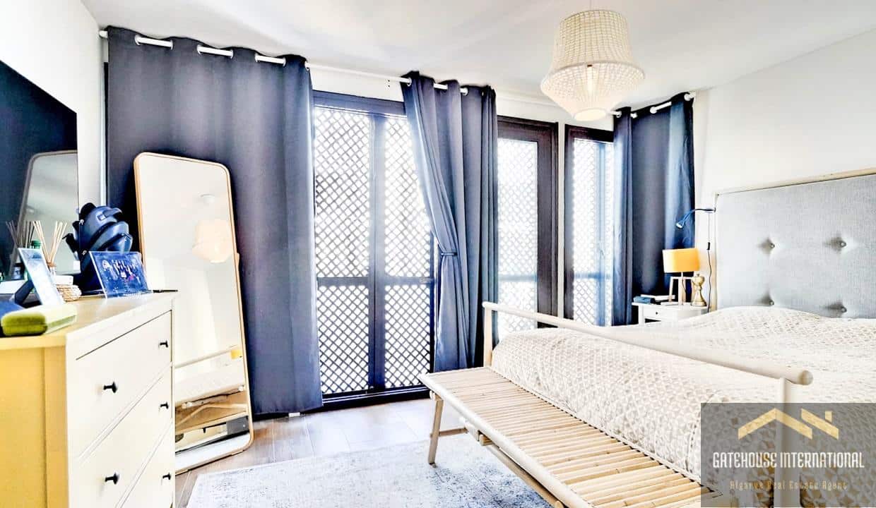 3 Bed Apartment For Sale In Vilamoura Algarve 90