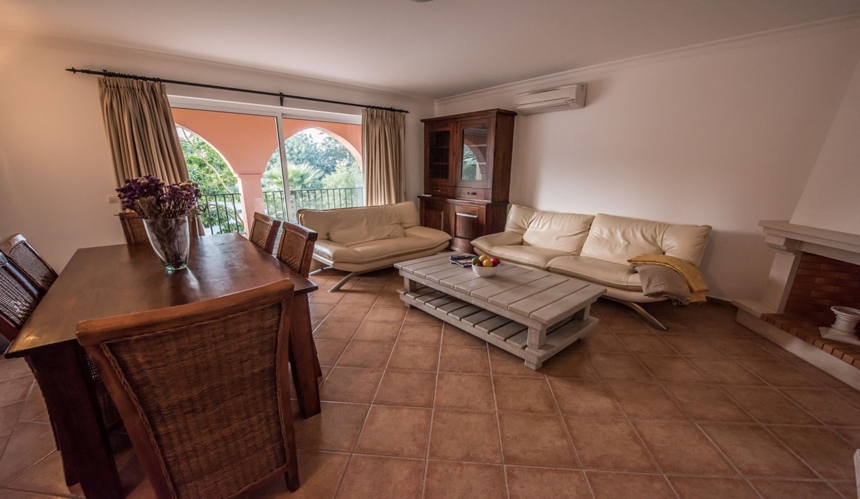 3 Bed Apartment For Sale Near Meia Praia Beach Lagos Algarve