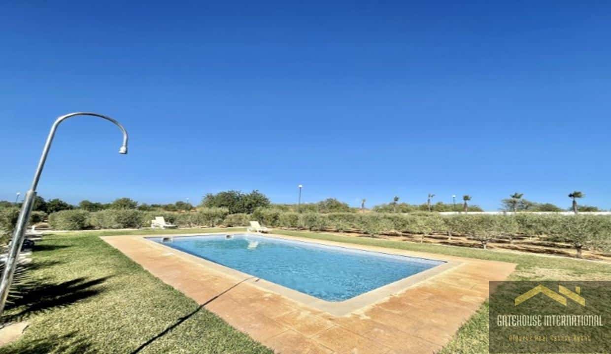 4 Bed Farmhouse With 1.6 Hectares In Guia Albufeira Algarve 6