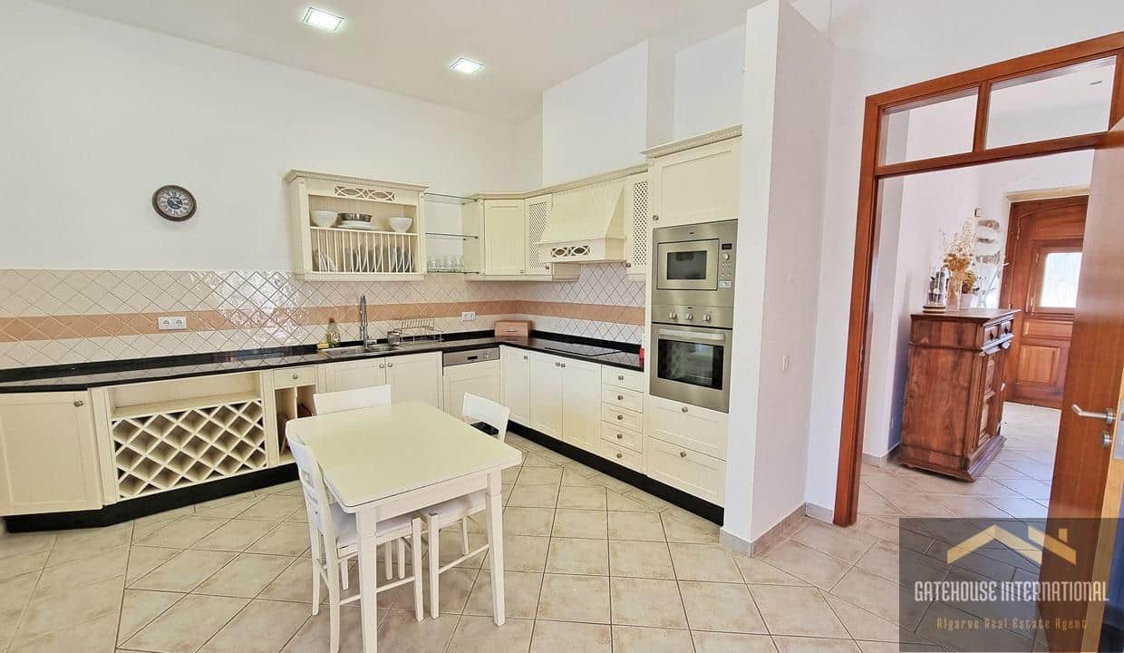 4 Bed Villa For Sale in Sao Bras de Alportel Algarve 4