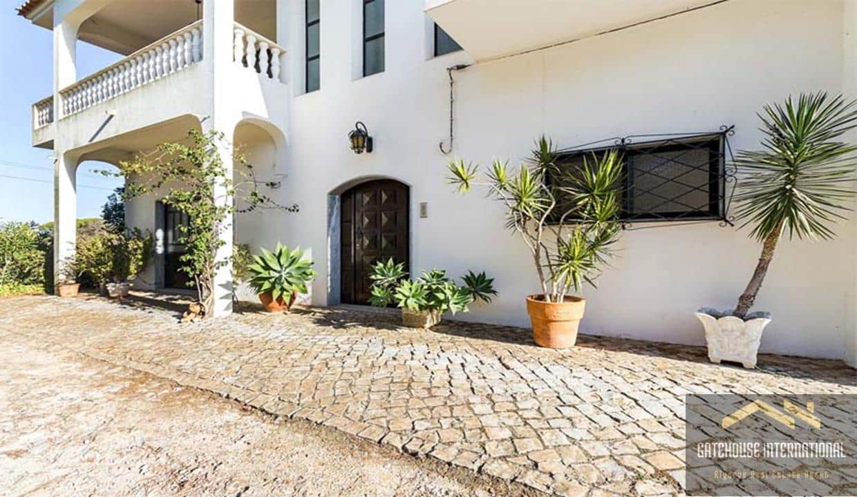 4 Bed Villa With 2.75 Hectares In Almancil Algarve 4