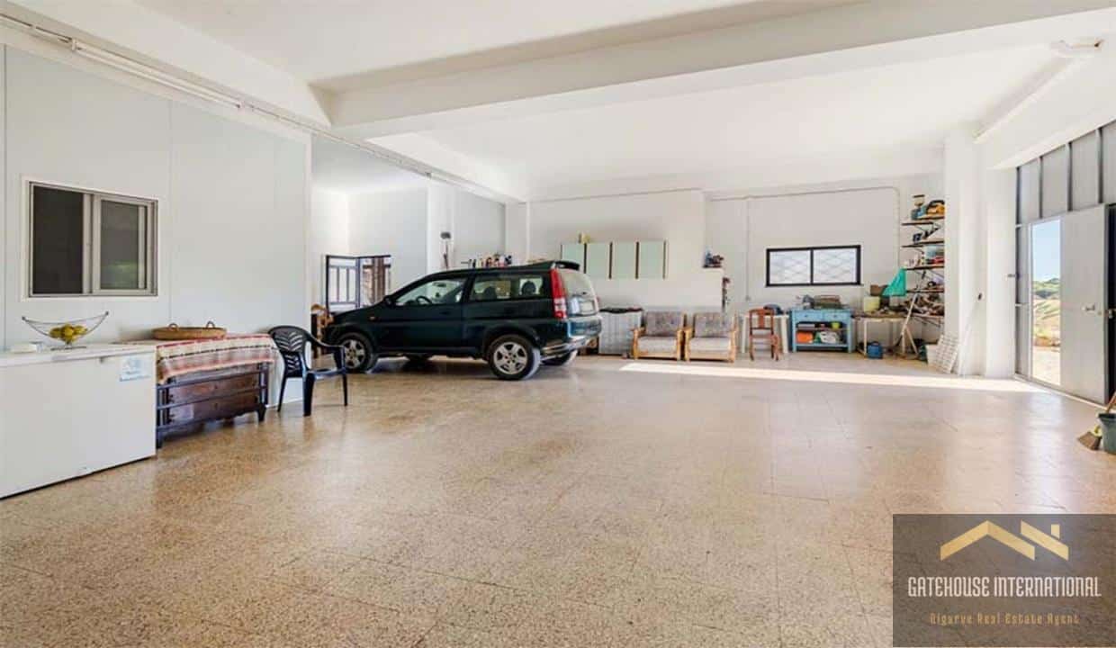4 Bed Villa With 2.75 Hectares In Almancil Algarve 43