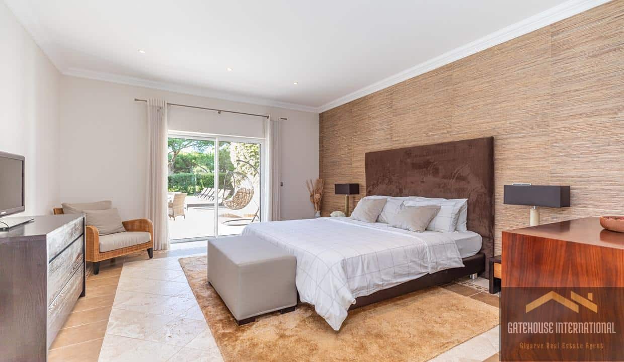 4 Bed Villa With Golf Views In Vila Sol Resort Algarve 5